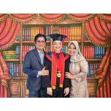 Download background wisuda kualitas hd studio background wisuda hd. Harga Background Foto Wisuda Terbaik Agustus 2021 Shopee Indonesia