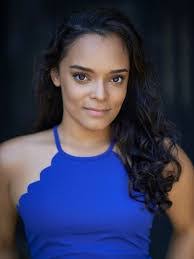 Brenda Diez's Instagram, Twitter & Facebook