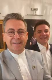 Gogglebox fans baffled as Stephen Webb and Daniel Lustig look completely  different inside Buckingham Palace