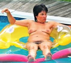 Pic. Nude Slut Unaware Naked Angela, 306202B – Nude Mature Wife