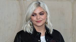 60,183,697 likes · 57,335 talking about this. Louane Completement Metamorphosee Sur Instagram Decouvrez Son Nouveau Look The Voice Antenne Reunion Fr