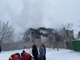 15 человек погибли, 11 пострадали при пожаре в доме престарелых, который, как выяснилось, был нелегальным. 2zfrdvipjkvlkm