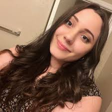 My uncle has NO INSURANCE. His shoulder hurts for the last 4 months, he  thinks it's a joint. What's the most affordable place for a visit, x-ray,  maybe RMI and treatment?