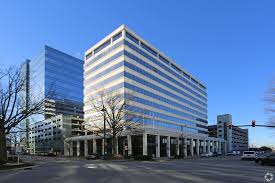 This is equivalent to 1 072 kilometers or 579 nautical miles. Chicago Coworking Firm To Open First Location In South Carolina