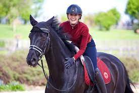 Silber holte isabell werth, bronze. Genesen Jessica Von Bredow Werndls Sir Max Ist Wieder Fit Bayerns Pferde