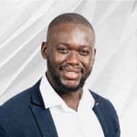 200+ profils pour “Almamy”