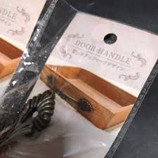 取っ手 アンティーク セリア