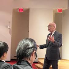 On January 16th, NYU's Executive Vice President for Global Science &  Technology and NYUTandon's Executive Dean Juan de Pablo welcomed new  students to campus. #NYUTandonMade