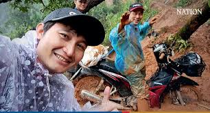 It's a mucky job! Mae Hong Son teachers make muddy journey to work