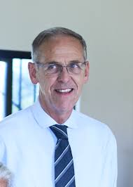 Year 2016, I remember that some of us in the church had doubts about the  behavior of some "workers", that year we had "The Privilege" of receiving a  visit from Lealand (Percy)