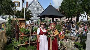 Regionaler feiertag wann ist es ein feiertag? Fronleichnamstag Frankische Schweiz Fronleichnam Fest Prozession Fronleichnamsprozession