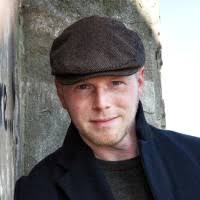 20+ "Daniel Roos" profiles