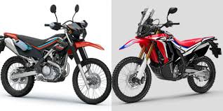 These bikes are lower in power but build confidence in the new rider. Harga Lebih Murah Ini Perbandingan Fitur Klx 230 Vs Honda Crf250 Kumparan Com