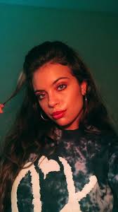 Madison Setzer (@SetzerMadison)