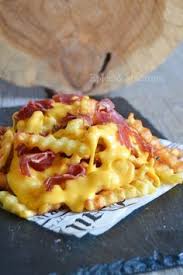 Sauce Cheddar Et Comment Obtenir Une Cuisson Parfaite Des Frites Sauce Cheddar Recettes De Cuisine Recette Bacon
