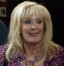 Liz Macdonald's Instagram, Twitter & Facebook