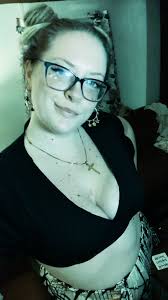 Bridgette Sawyer's Instagram, Twitter & Facebook