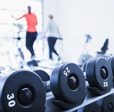 Andere betreiber lassen kinder ab 14, ab 16 oder teilweise auch erst ab 18 jahren bei ihnen sport machen So Viel Geld Verschwenden Deutsche In Fitnessstudios Welt