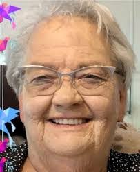 Miranda Keller's Instagram, Twitter & Facebook