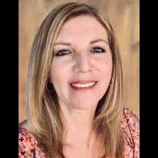 Jamie Lorenz's Instagram, Twitter & Facebook