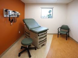 examination room furniture google search diseno de consultorio medico consultorio medico decoracion de unas