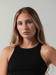 I can't believe I've had this baby in my arms for a whole week!💕 • I was  going through the pictures