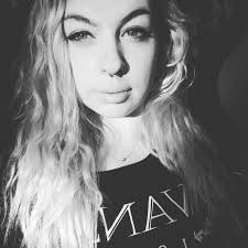 Erica out here living her best life.. Got a man, losing weight, go ahead  girl!! Get your groove back!!