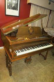 Adorable Petite Baby Grand Piano Stroud A440 Pianos