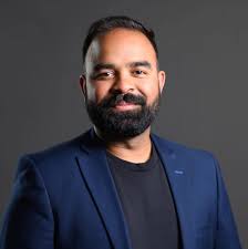 Dreaming of buying a rural property? 🌳🏡 Before you make the move, here  are 3 key considerations to keep in mind. From land maintenance to  utilities,...