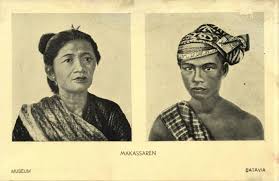 Its pastel color suits all, men and women alike. Indonesia Celebes Native Makassar Types 1930s Batavia Museum Postcard Hippostcard