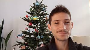 Please welcome our new Associate Pastor, Pastor Henry Burt!