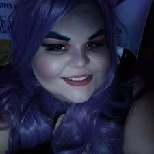 Sitting pretty! Looking fierce!