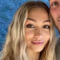 Brielle Rice's Instagram, Twitter & Facebook