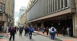 Funcionarios del MinInterior están retenidos: protestas de indígenas en centro de Bogotá