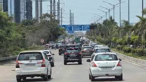 Honourable Chief Minister Sri A. Revanth Reddy’s convoy travelled in  regular traffic from Shamshabad Airport to his residence., The Chief  Minister had issued clear instructions to senior police ...