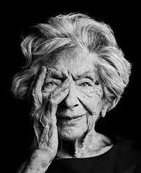 Black And White Old Woman Portrait Photography Ata Kando Dutch Photographer 103 Years Old Expo Fotomuseum Rotterdam C Stephan Vanfleteren Old Portraits Black And White Portraits Old Faces