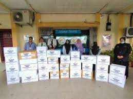 Pilah/tampin dgn sokongan pejabat timbalan menteri kerja raya tlh selamat diserahkan kepada. Ameerah Pas Melaka Serah Ppe Ke Pejabat Kesihatan Daerah Alor Gajah Berita Parti Islam Se Malaysia Pas