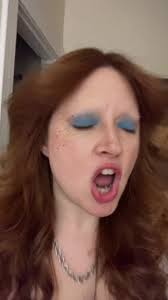 My bangs are at the perfect length for this look #maxine #miagoth #80s #70s