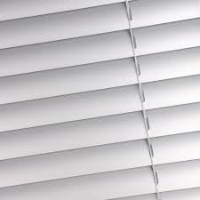 Sep 16, 2020 · commit to a light or dark color palette to give your small space depth and visually open up the room. Schrling Venetian Blinds Waterproof Shutter Aluminum Roller Blinds On Windows Blinds For Living Room Customized Size Windowinabox