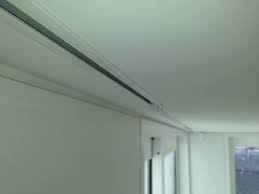 Hang curtains and panel curtains with our range of curtain tracks and ceiling curtain tracks. Recessed Curtain Track Andrews Soft Furnishings