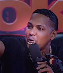 Tristeza y amor en las letras de Anuel