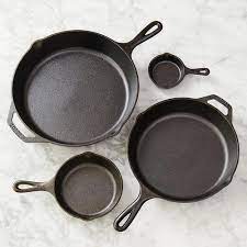 Weighing a pound less than competitors puts this pan in. Food Grade Black Cast Iron Pizza Skillet Size 4 To 7 Inch Diameter Capacity 1 2 L Rs 85 Kilogram Id 21345283988