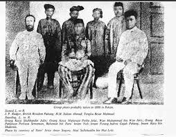 Beliau diberi gelaran sebagai orang kaya dato' setia perkasa pahlawan semantan. Gambar Dato Bahaman Memakai Sejarah Islam Pahang Facebook