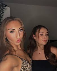 someone pls take leopard print away from me (don't acc xoxo)