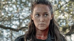 Fear the walking dead, 2015 —. Fear The Walking Dead So Is Alicia About To Die