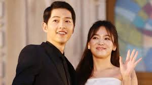 The actress, on the other hand, told the press that she and joong ki had a really great time filming on set. The Original Song Song Couple Running Man Steemit