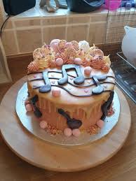 Everyone thinks that i got the cake from a professional bakery when i use this buttercream. Homemade Vaniila Buttercream Musical Themed Birthday Cake Food