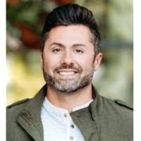 Sarah Ledwith's Instagram, Twitter & Facebook