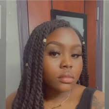 Okay Boxing Barbie. 😍 Roommates, y'all feeling this look