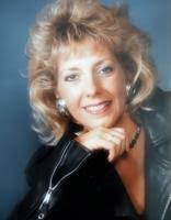 Rosie Grady's Instagram, Twitter & Facebook